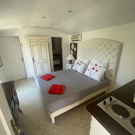 La Bergerie B&B Ванс Екстер'єр фото