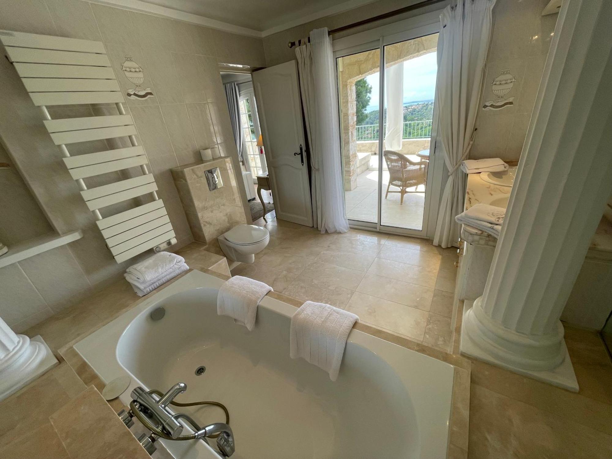 La Bergerie B&B Ванс Екстер'єр фото